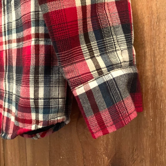 Volcom Boys Workwear Plaid Quilted Lined Shacket Red/ Blue Size Small - Picture 9 of 16